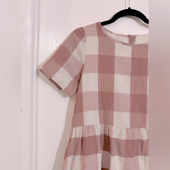Checkered Pink and White Dress - Picture 4 of 7